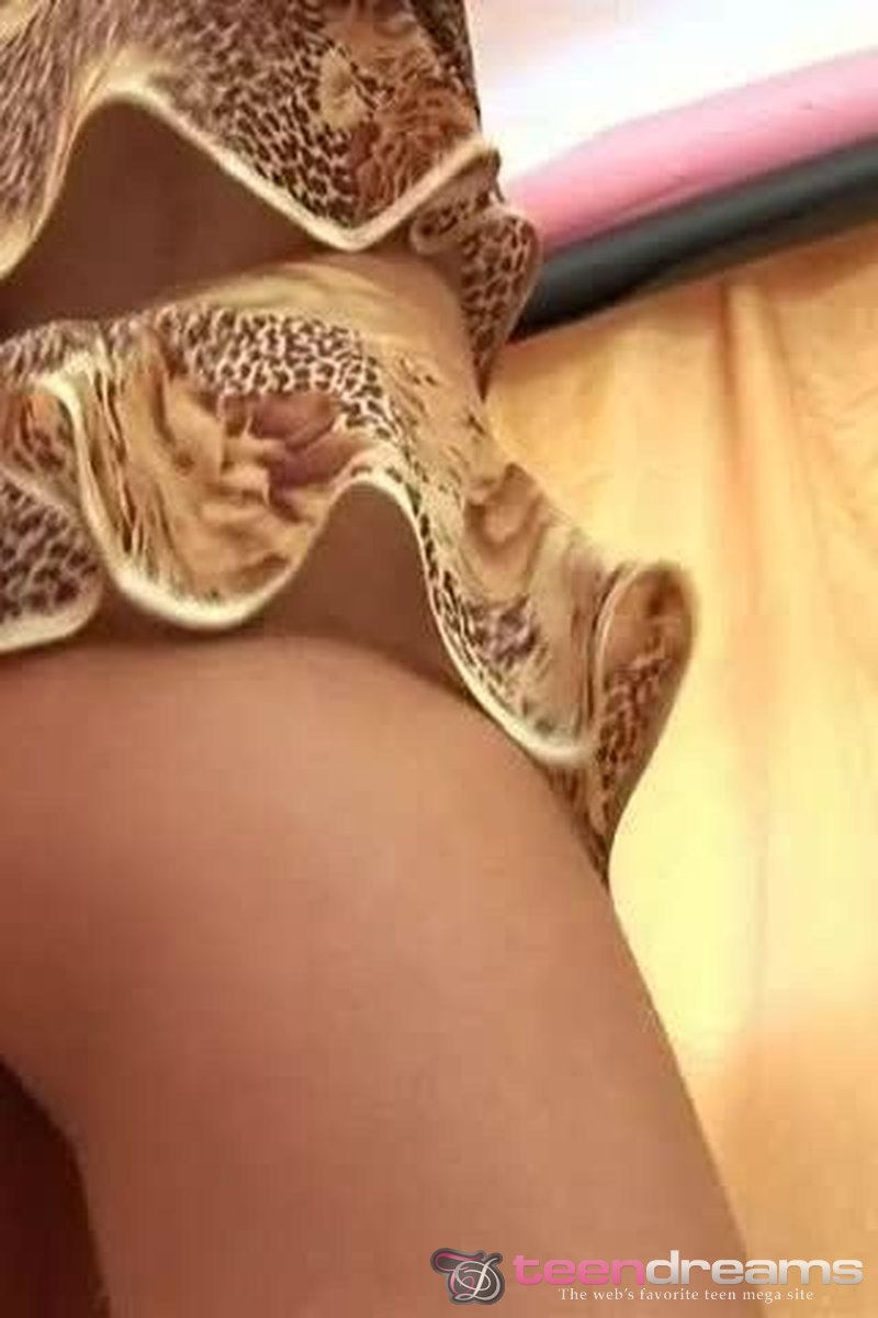 Yulia - Screenshot 1 of 4 - Teen (18-22)