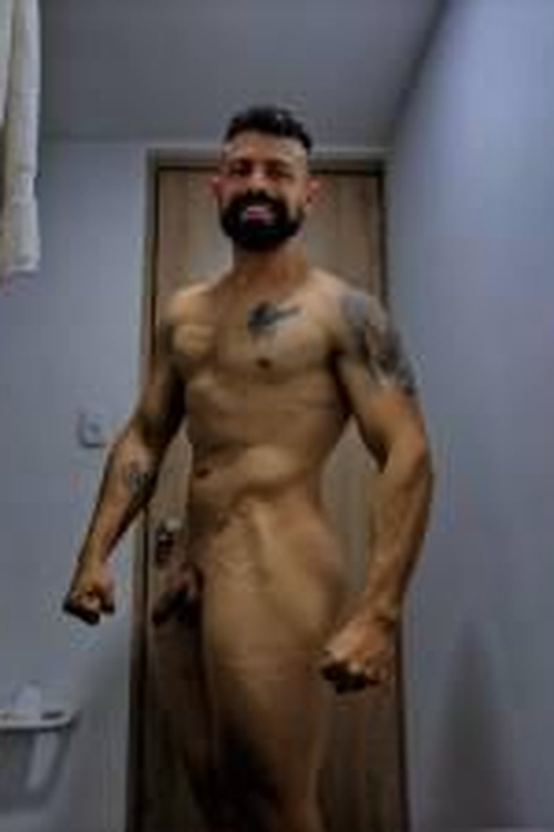 Suck My Dick - Screenshot 1 of 4 - Babes