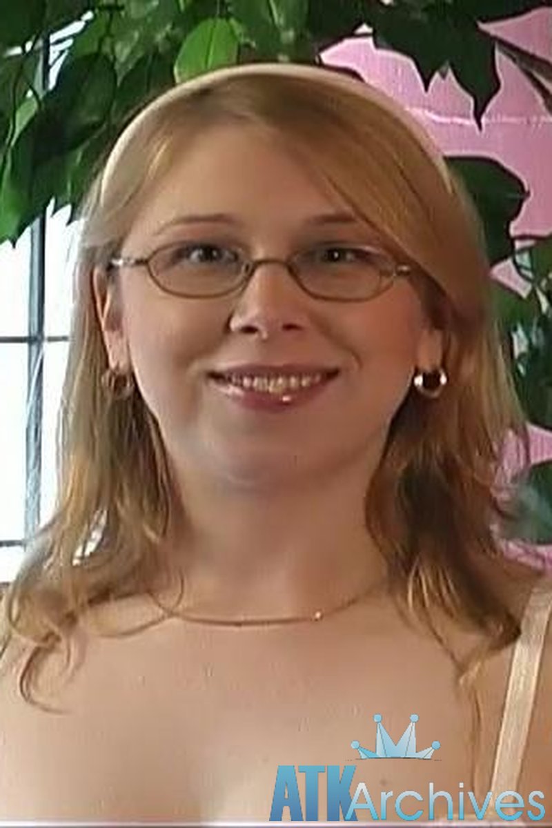 Donna - Interview - Screenshot 1 of 4 - Donna Don012