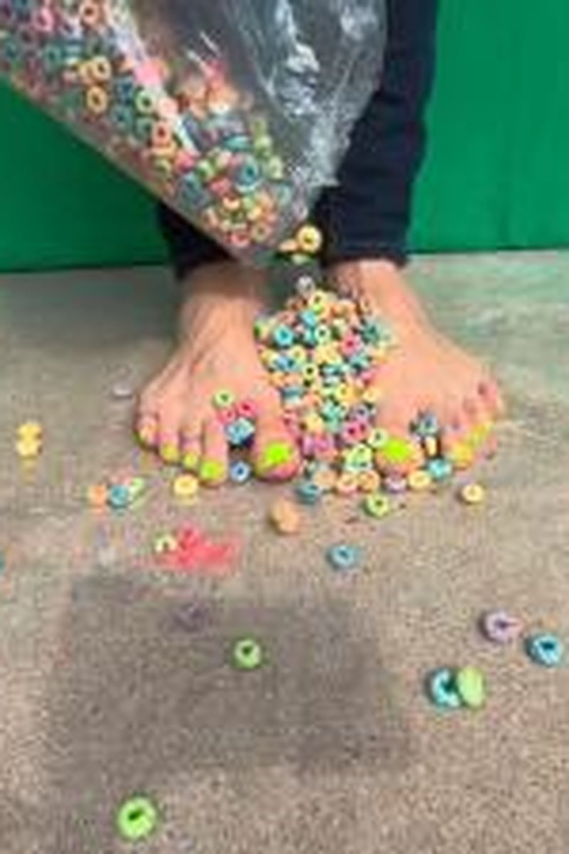 Cereal Crush - Screenshot 1 of 4 - Domination