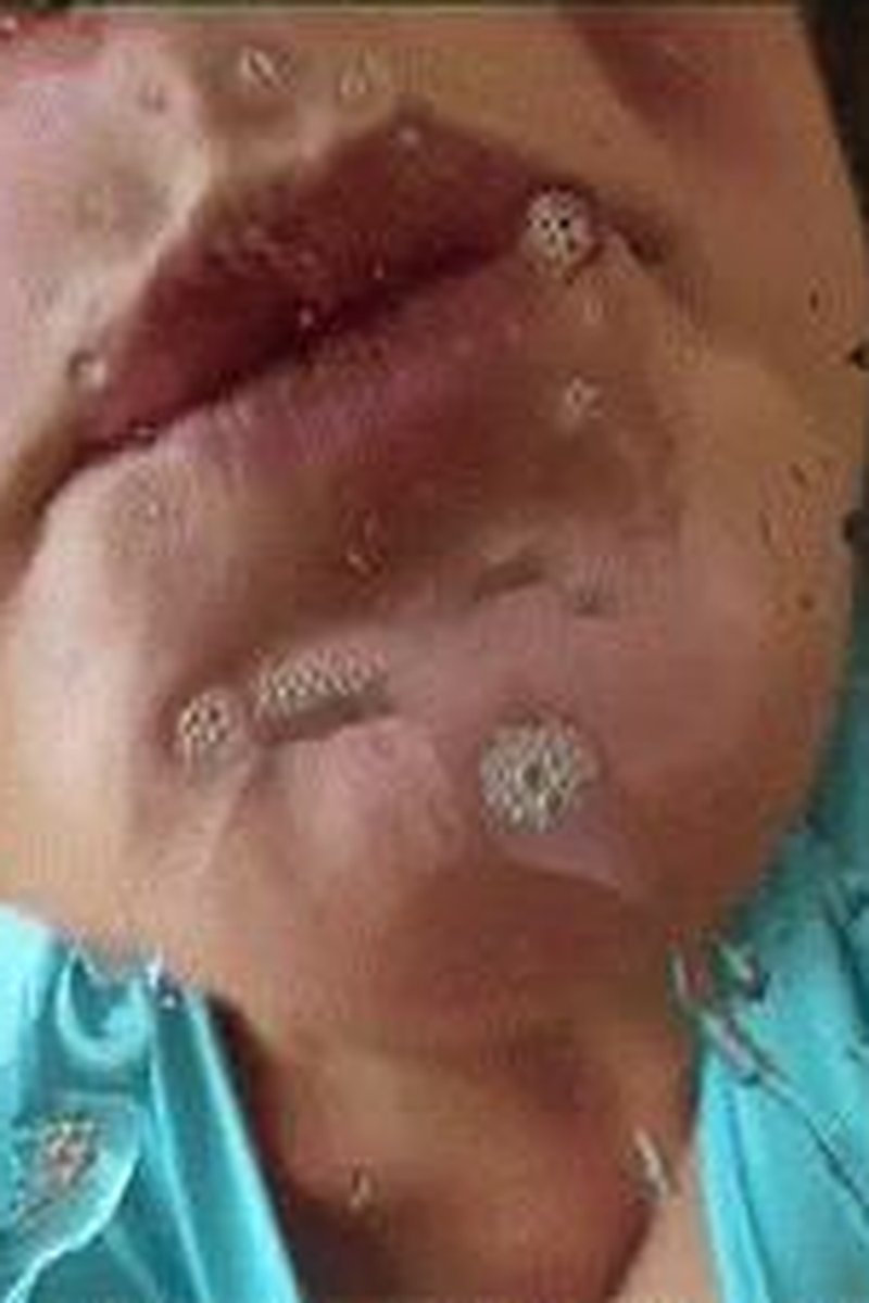 My Spit All Over Your Face Mp4 Version - Screenshot 1 of 4 - Fetish