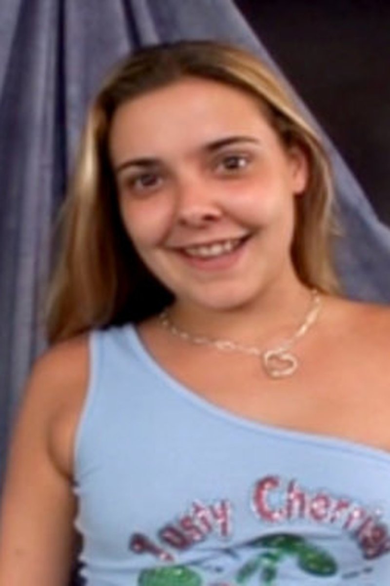 Cassandra - Screenshot 1 of 4 - Blowjob