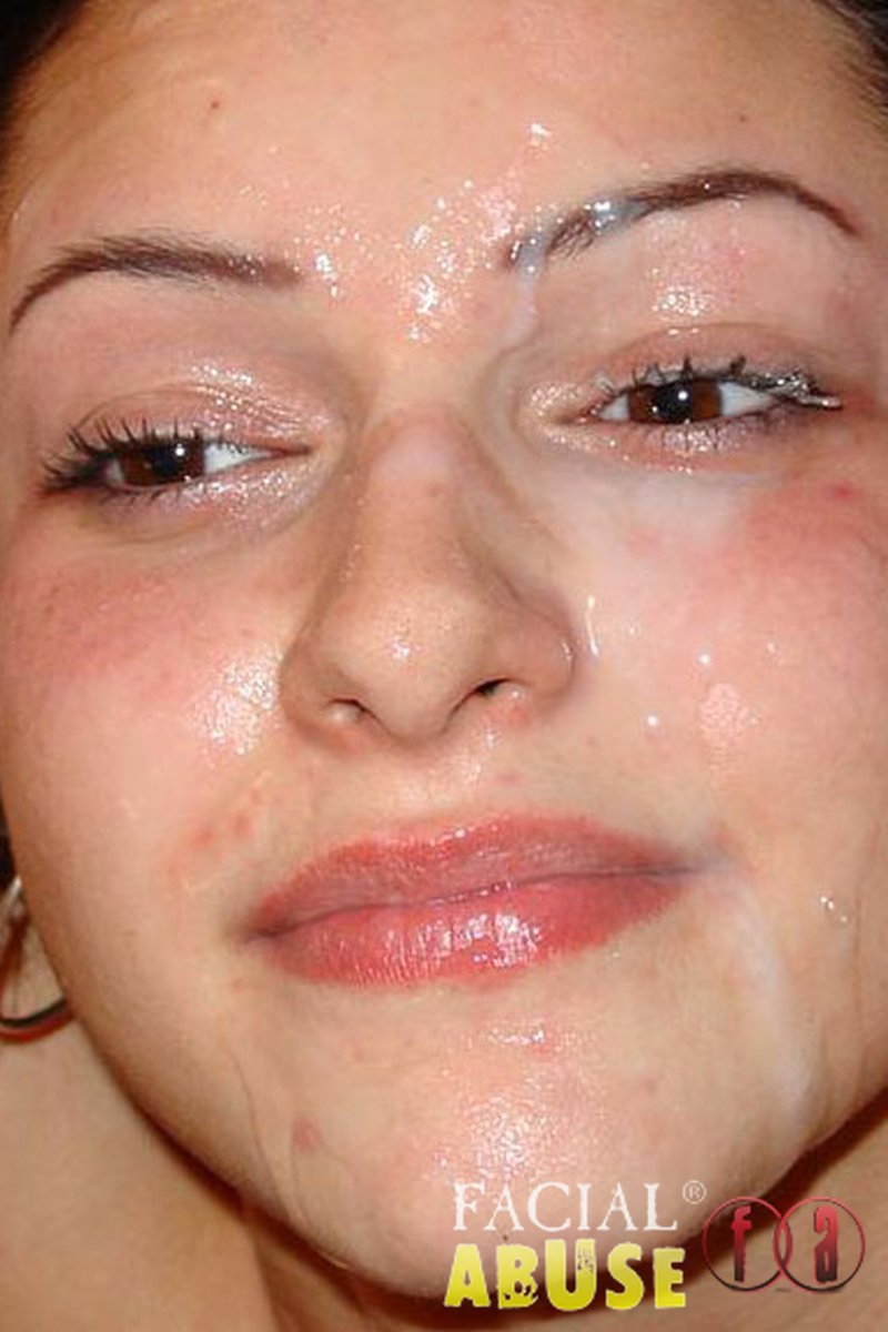 Gina - Screenshot 1 of 4 - Blowjob