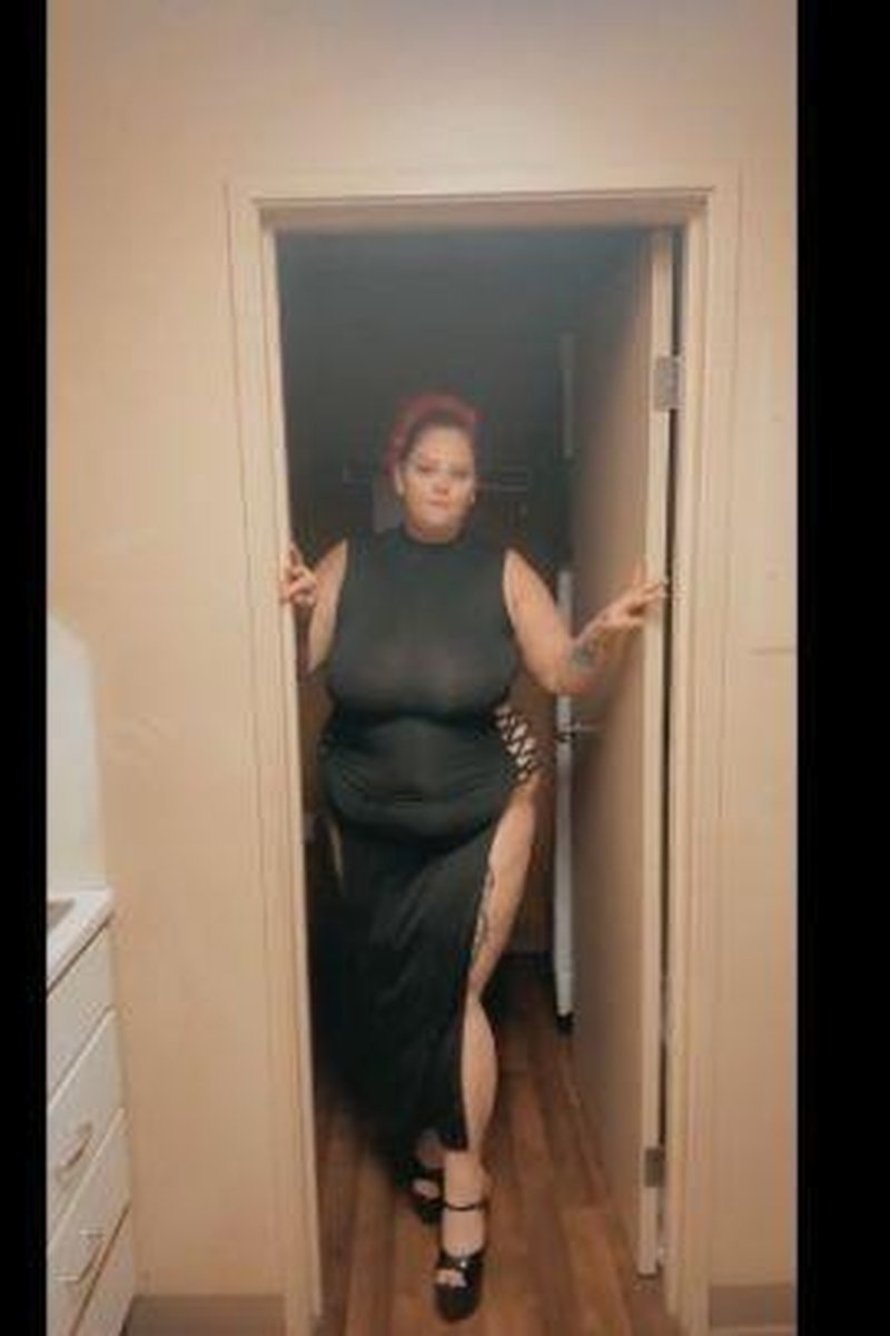 Giantess - Screenshot 1 of 4 - Fetish