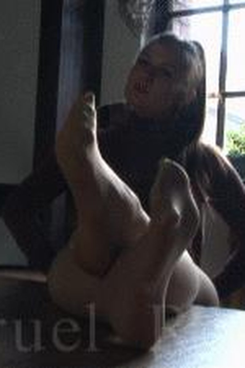 Reell The One - Screenshot 1 of 4 - Captive