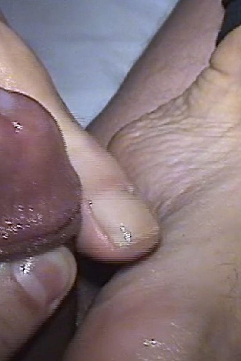 Traci Toejob Masterclass - Screenshot 1 of 4 - Cumshot