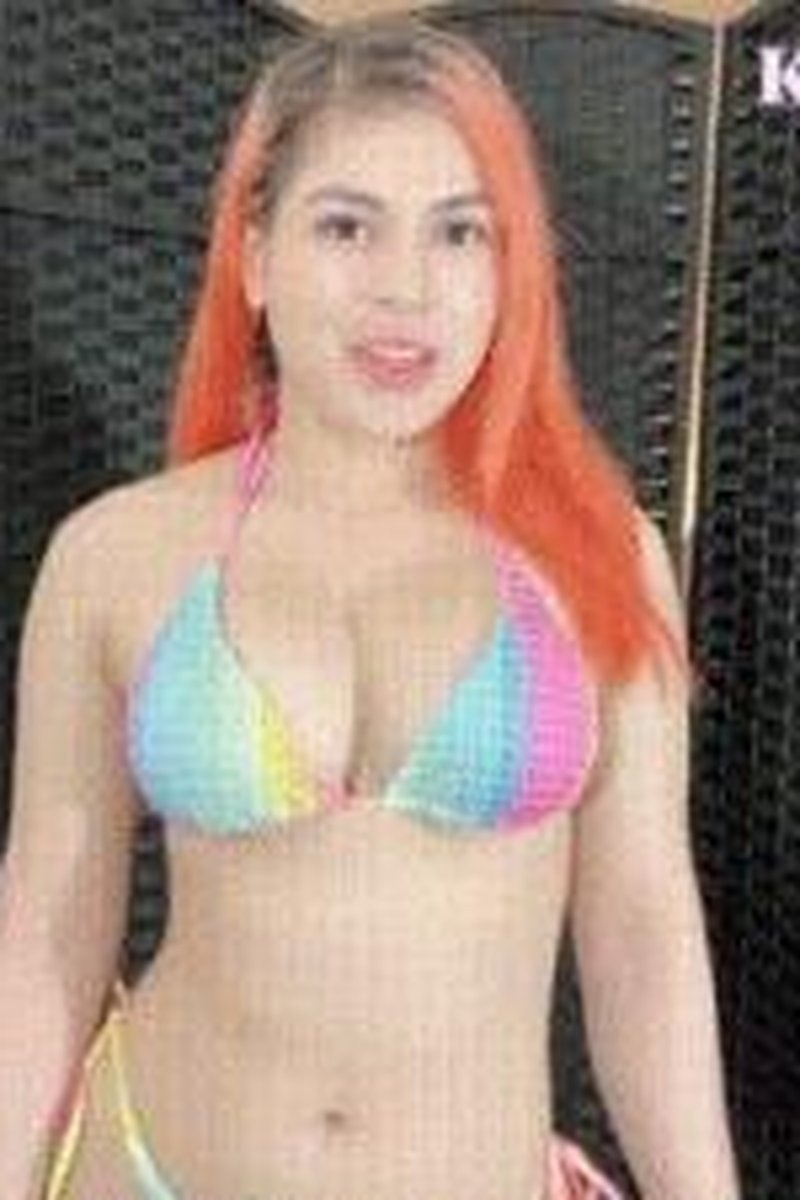 Tiny Dicks Swallow - Screenshot 1 of 4 - Cock Play
