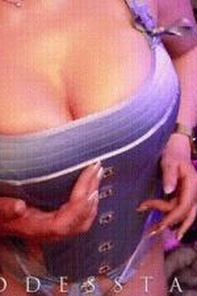 Avoidance - Screenshot 1 of 4 - Ass Worship