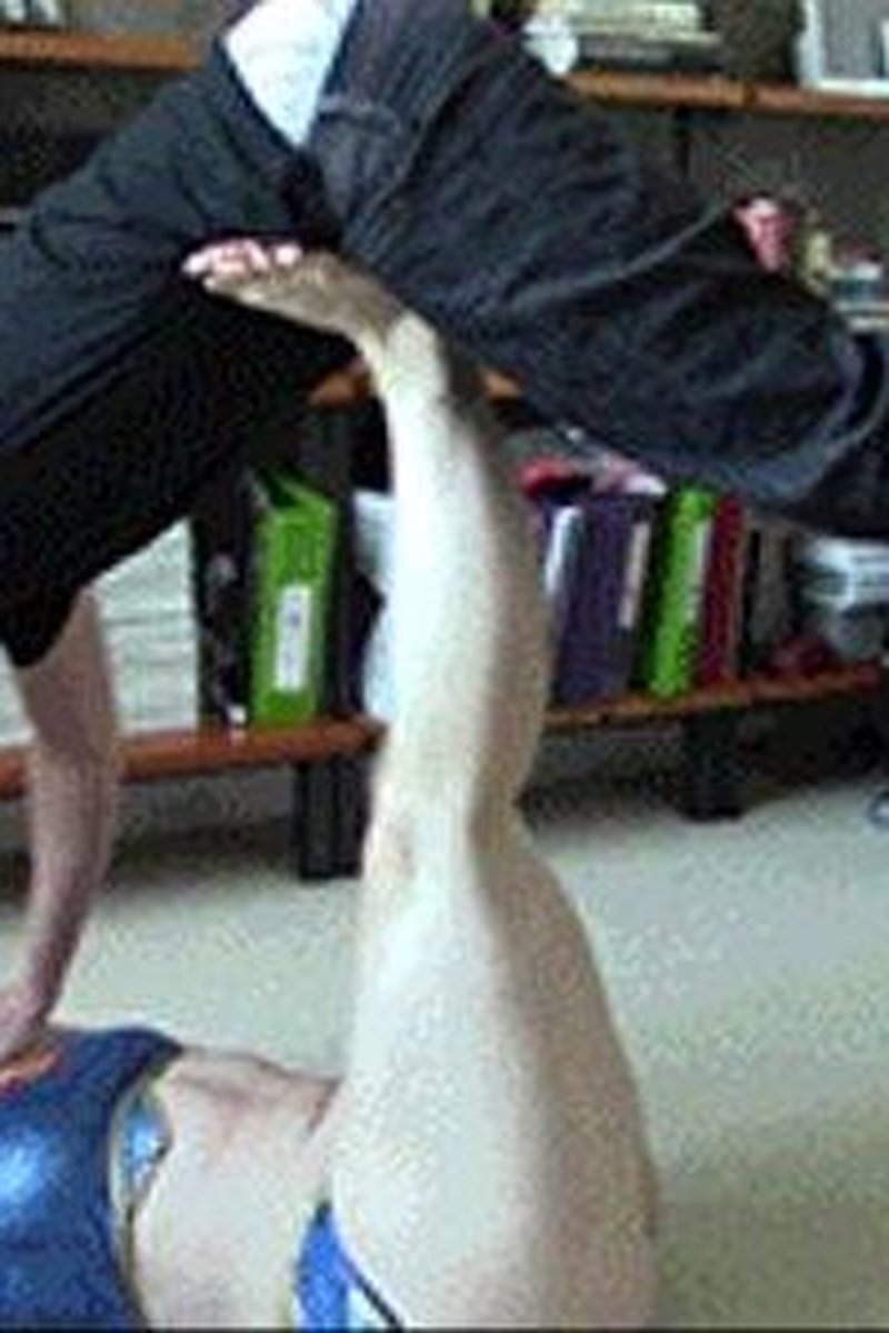 Kicking Post Mp4 - Screenshot 1 of 4 - Body Busting