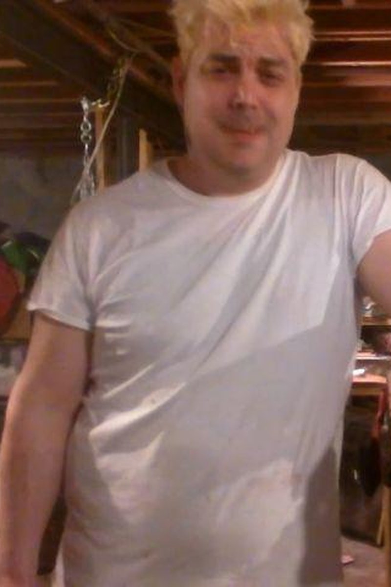Cedar Staff, Sold, E6 - Screenshot 1 of 4 - Clothed Sex
