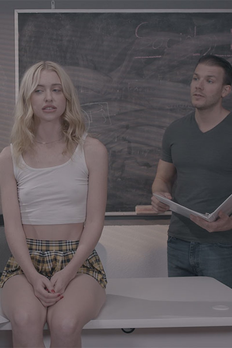 Method Acting - Screenshot 1 of 4 - Chloe Cherry