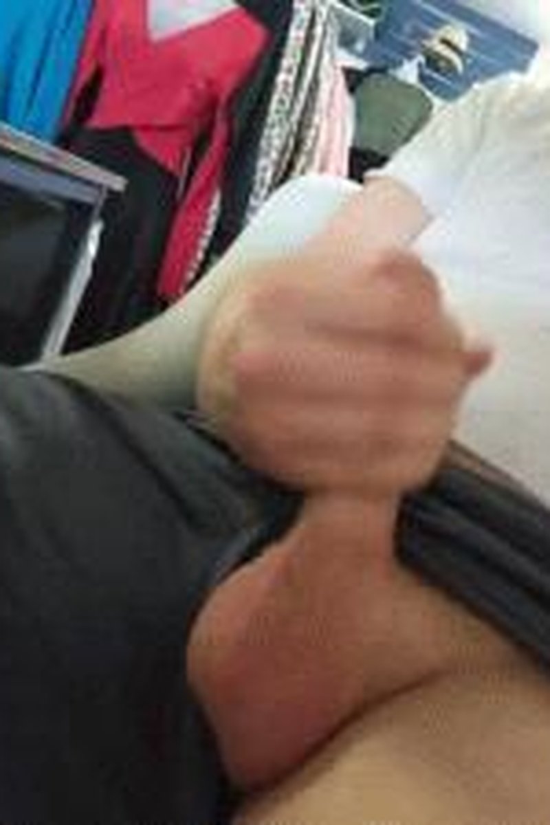 Store Edging - Screenshot 1 of 4 - Big Dick