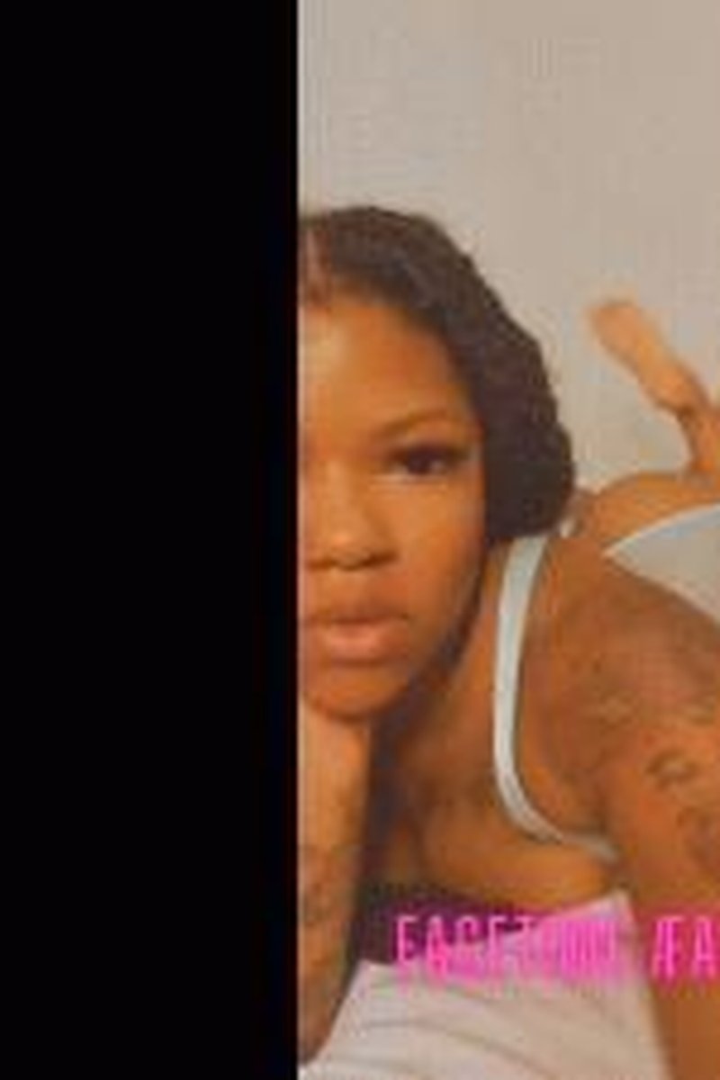 Facetime - Screenshot 1 of 4 - Adult Fairytale