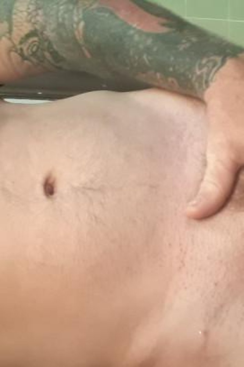 Heavy Cummer - Screenshot 1 of 4 - Close Up