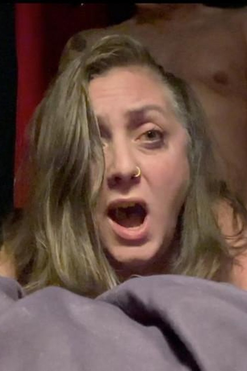 Deep Throat Fuck And Rough Anal - Screenshot 1 of 4 - Amateur