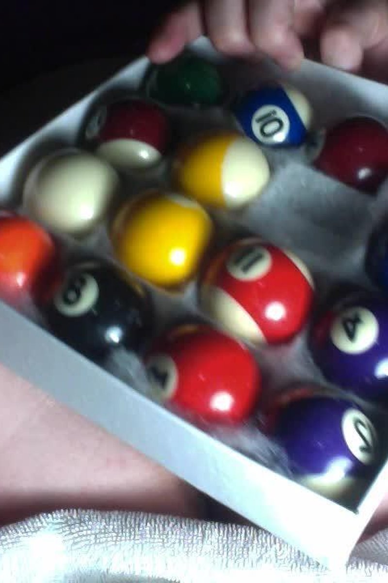 Fit 13 Mini Pool Balls In My Loose Cunt - Screenshot 1 of 4 - Fisting