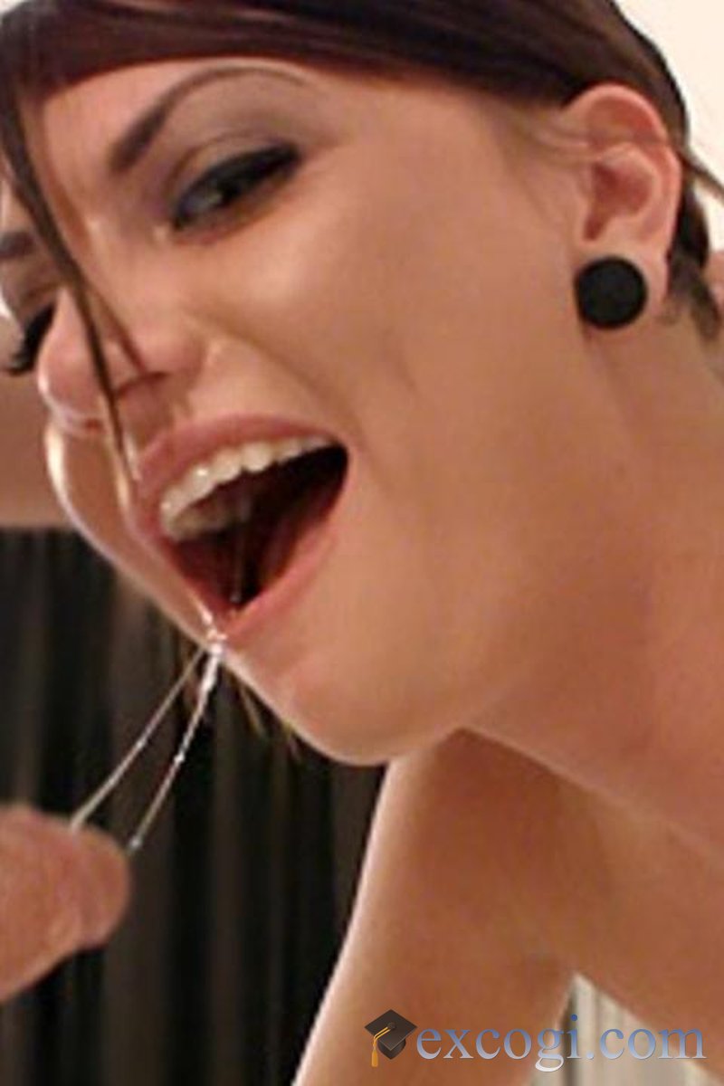 Cassi - Screenshot 1 of 4 - Anal