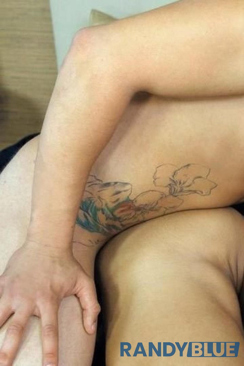 Ashton & Ryan - Screenshot 1 of 4 - Anal