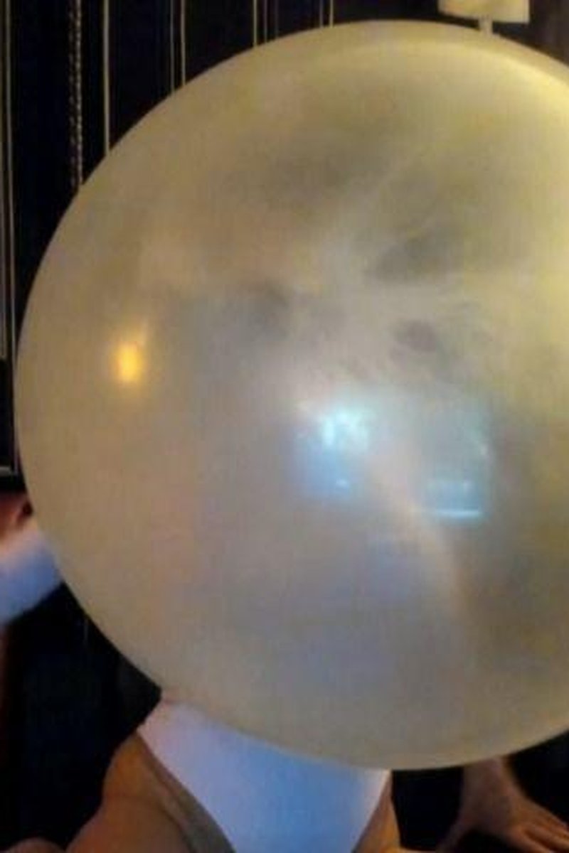 Lounging Bubble - Screenshot 1 of 4 - Asphyxiation