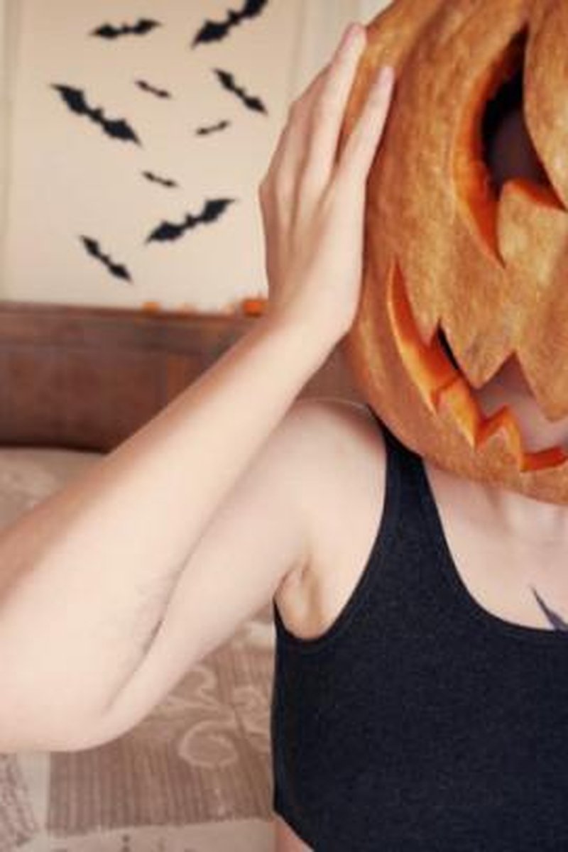 Halloween 2022 Lady Pumpkin - Screenshot 1 of 4 - Cumshot