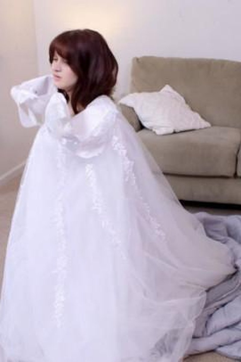 Bride Adventure - Screenshot 1 of 4 - Transformation