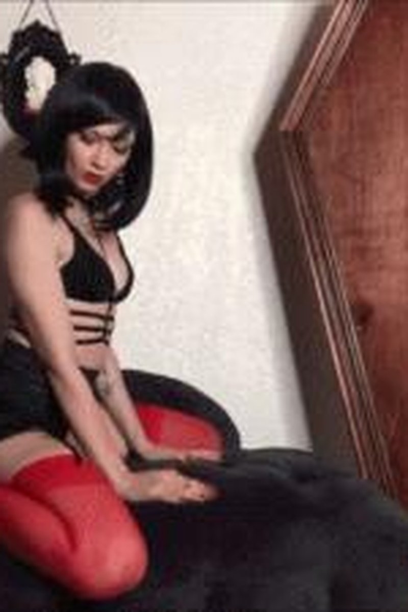 Left To Rot - Screenshot 1 of 4 - Executrixxx Fantasy