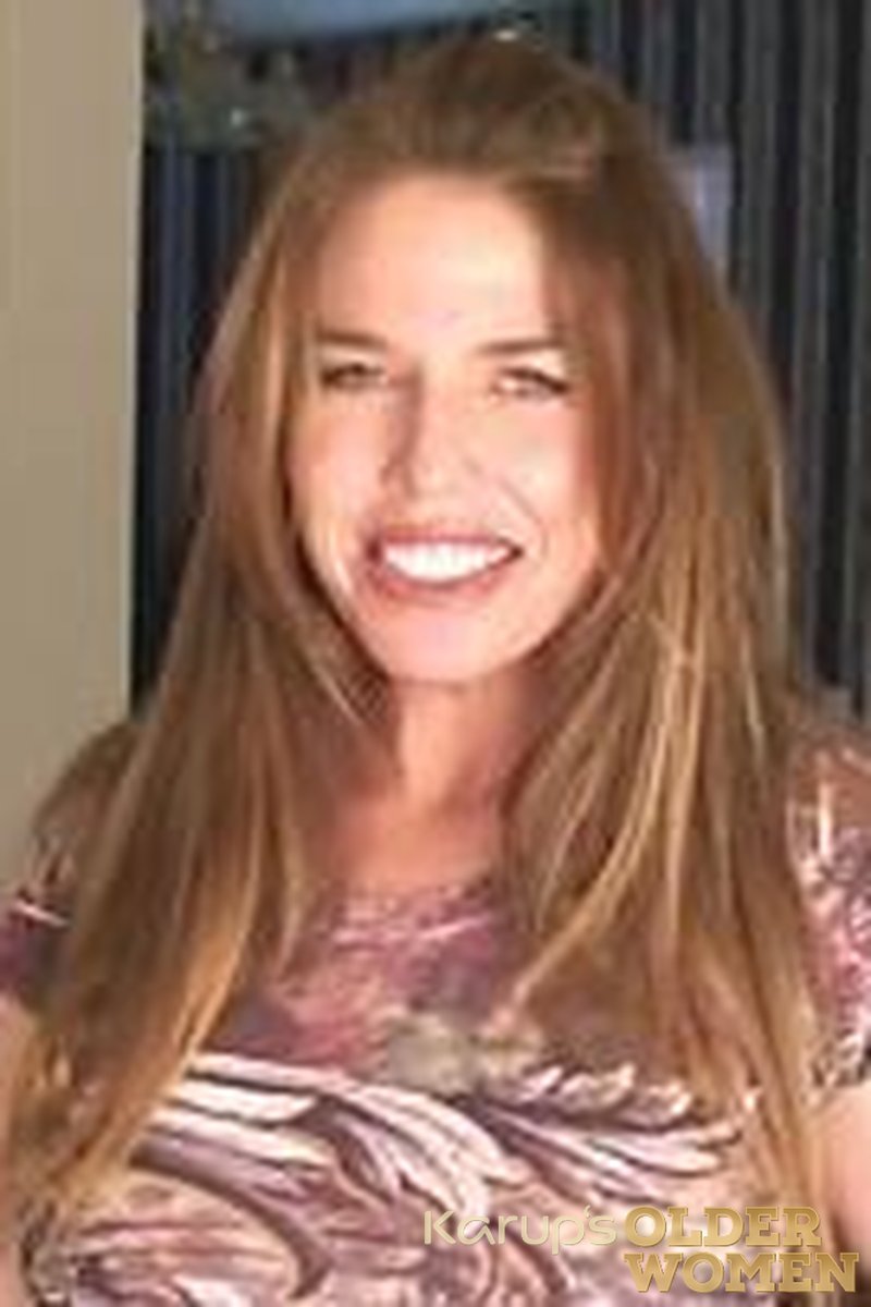 Casey - Screenshot 1 of 4 - Casey 2