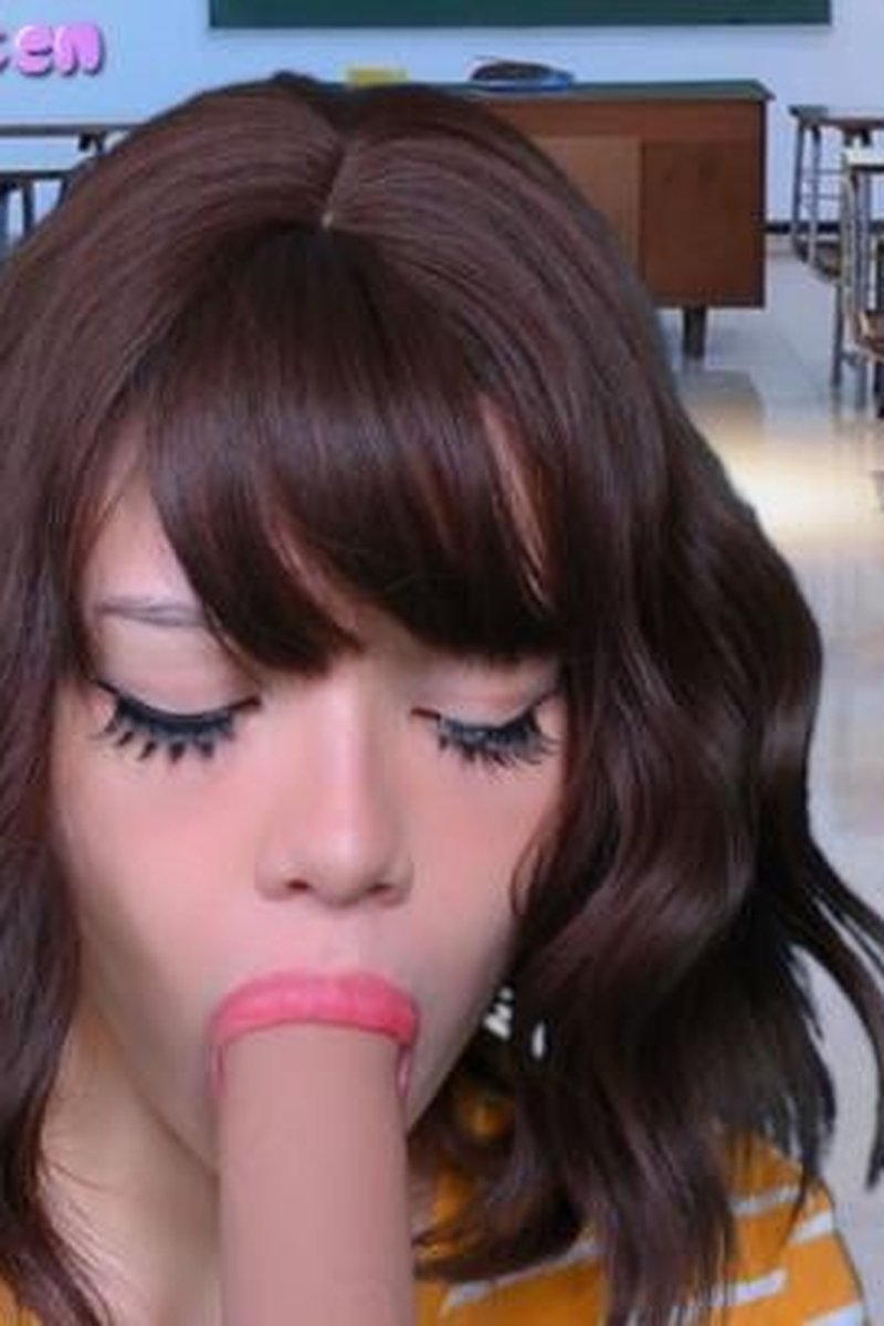 Sadayo Kawakami's Secret Job - Screenshot 1 of 4 - Asian