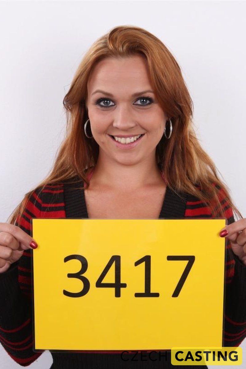 Czech Casting 99: Eli (23) - Screenshot 1 of 4 - Blowjob