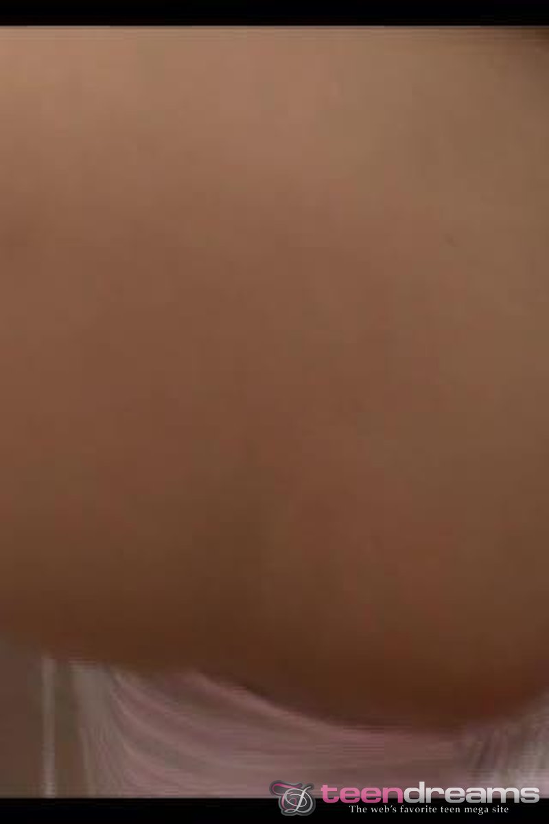 Eva - Screenshot 1 of 4 - Teen (18-22)