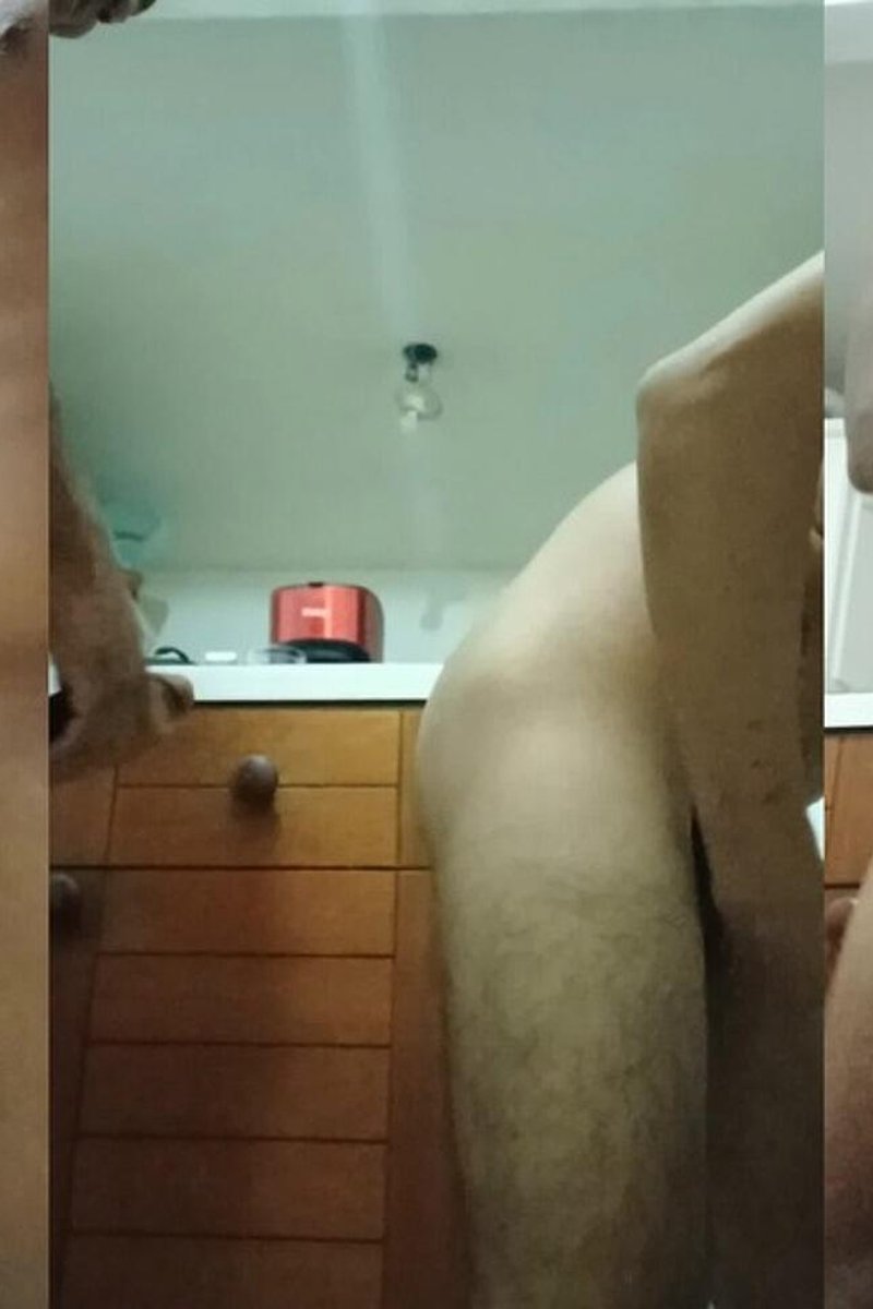 Foda Com Casado Filho Da Vizinha - Screenshot 1 of 4 - Gay