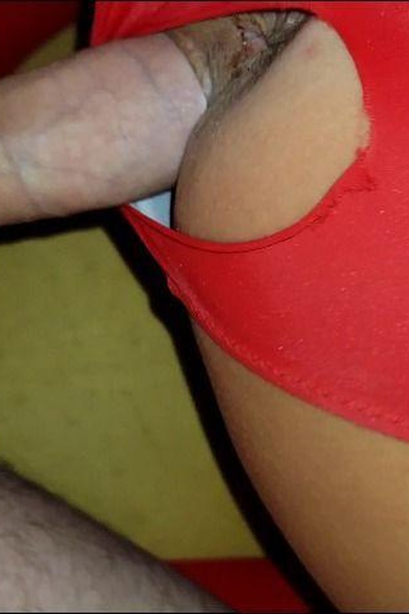 She Was Impregnated Through A Hole In Her Red Underpants - Screenshot 1 of 4 - Creampie