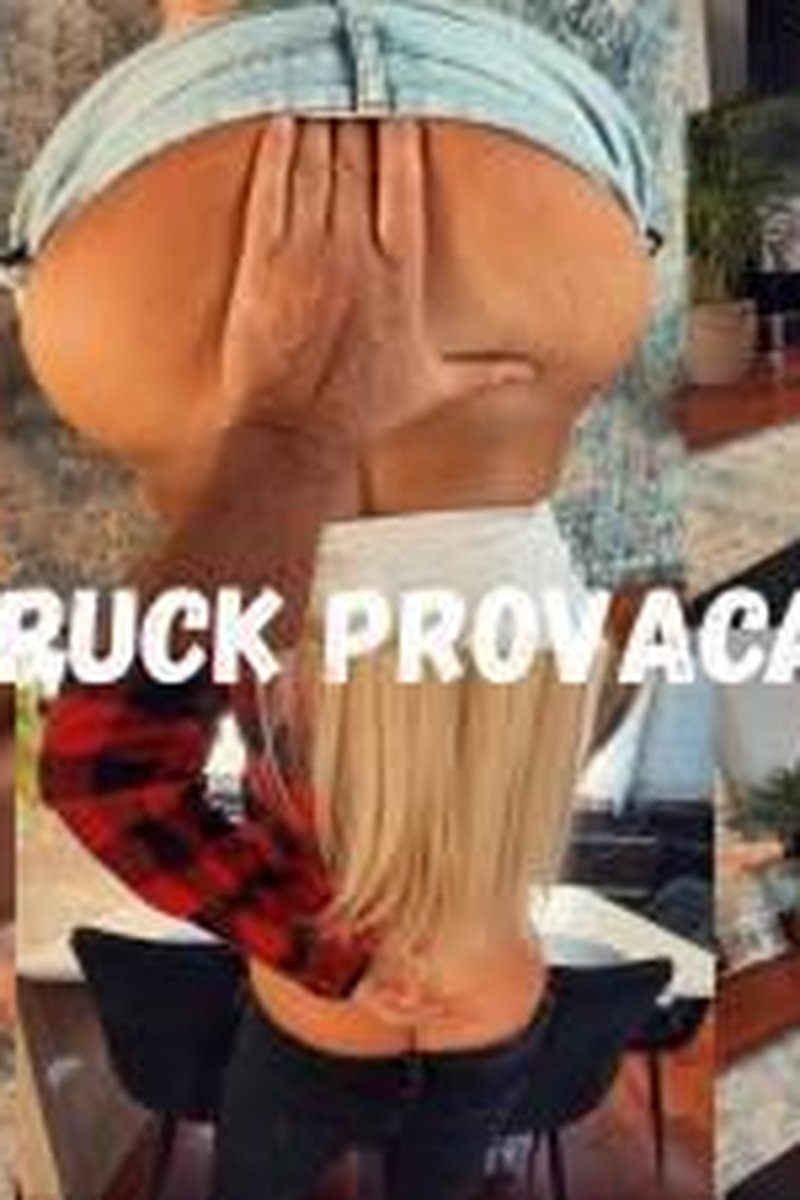 Asscrack Provocation - Screenshot 1 of 4 - Ass Crack