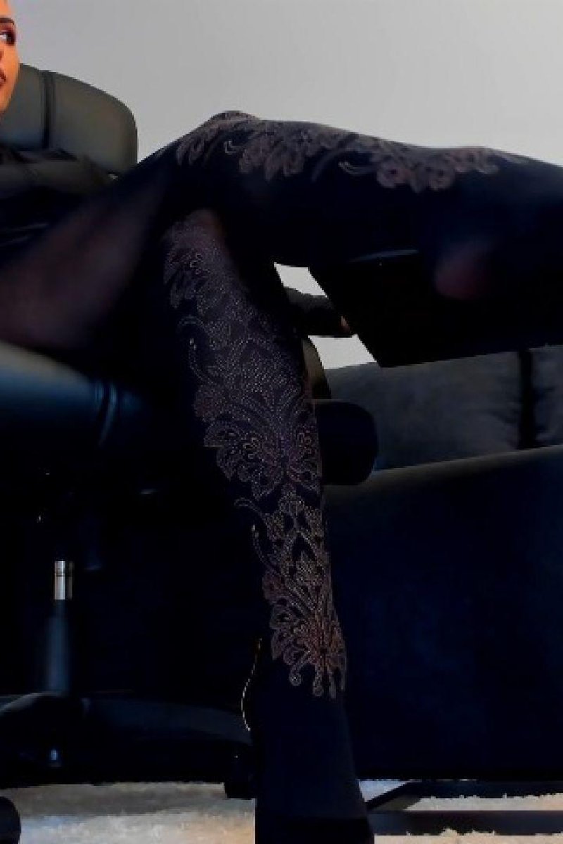 H$Pno Dangling - Screenshot 1 of 4 - Dangle