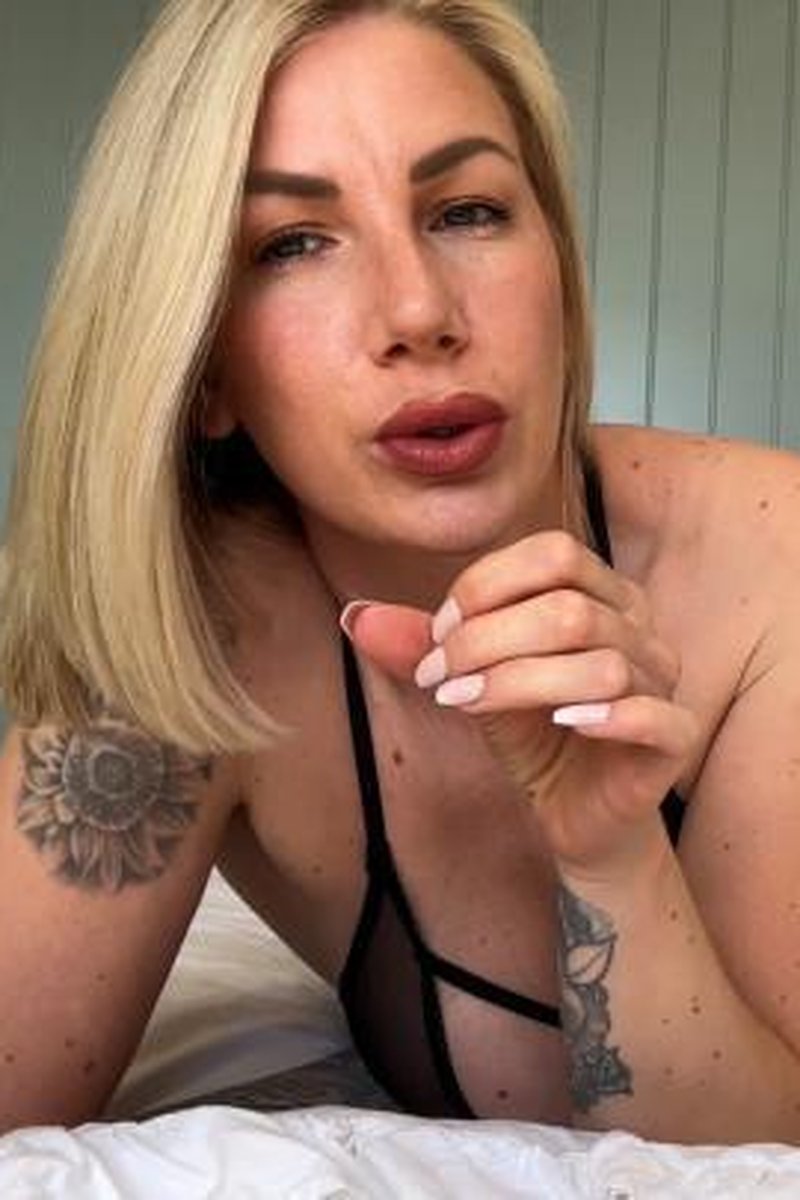 Fleshlight JOI - Screenshot 1 of 4 - Big Tits