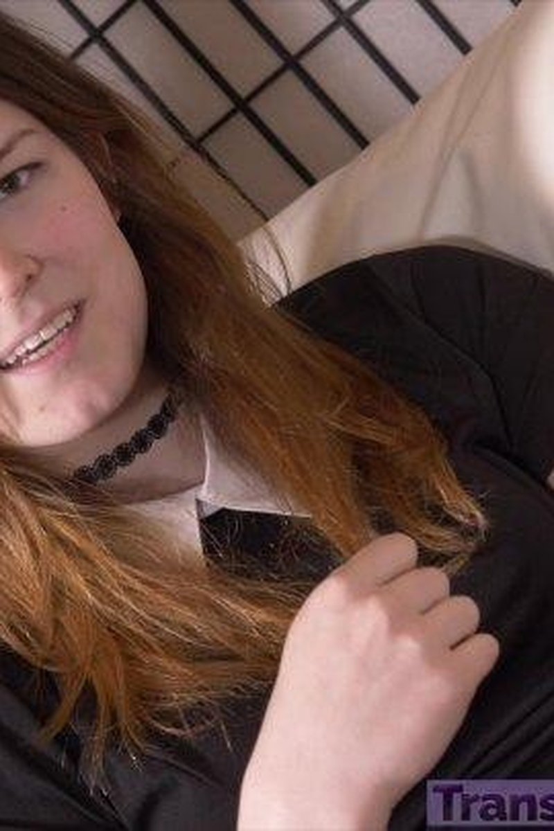 Scarlett Lee - Screenshot 1 of 4 - Brown Hair