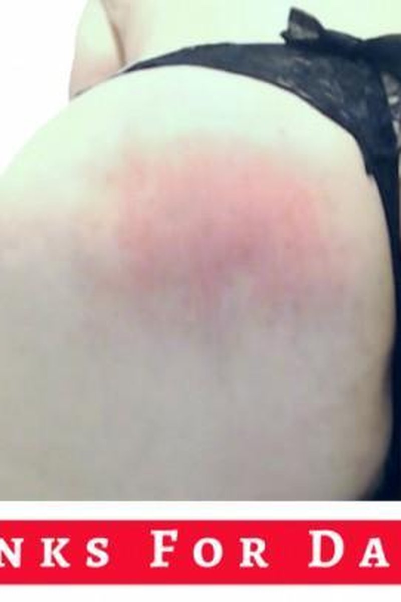 Spanks For Step-Daddy - Screenshot 1 of 4 - BBW