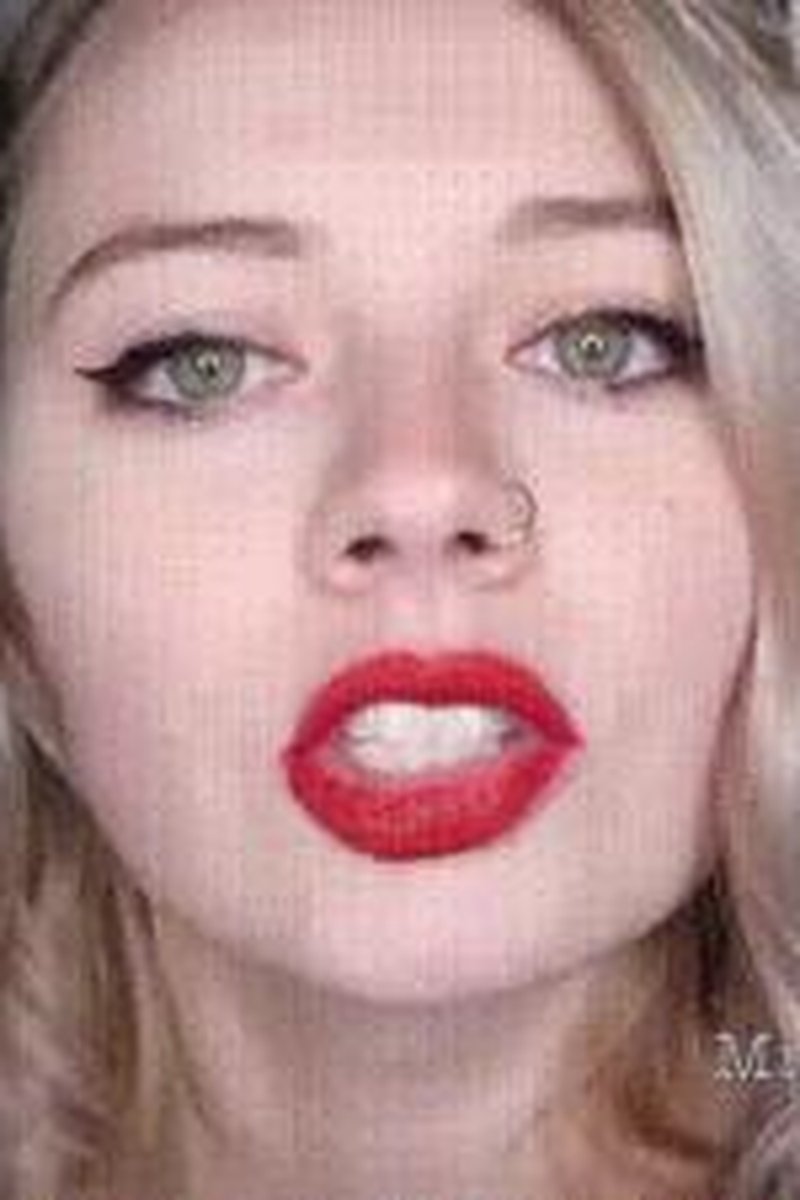 Cash Control - Screenshot 1 of 4 - Blonde Hair (Female)