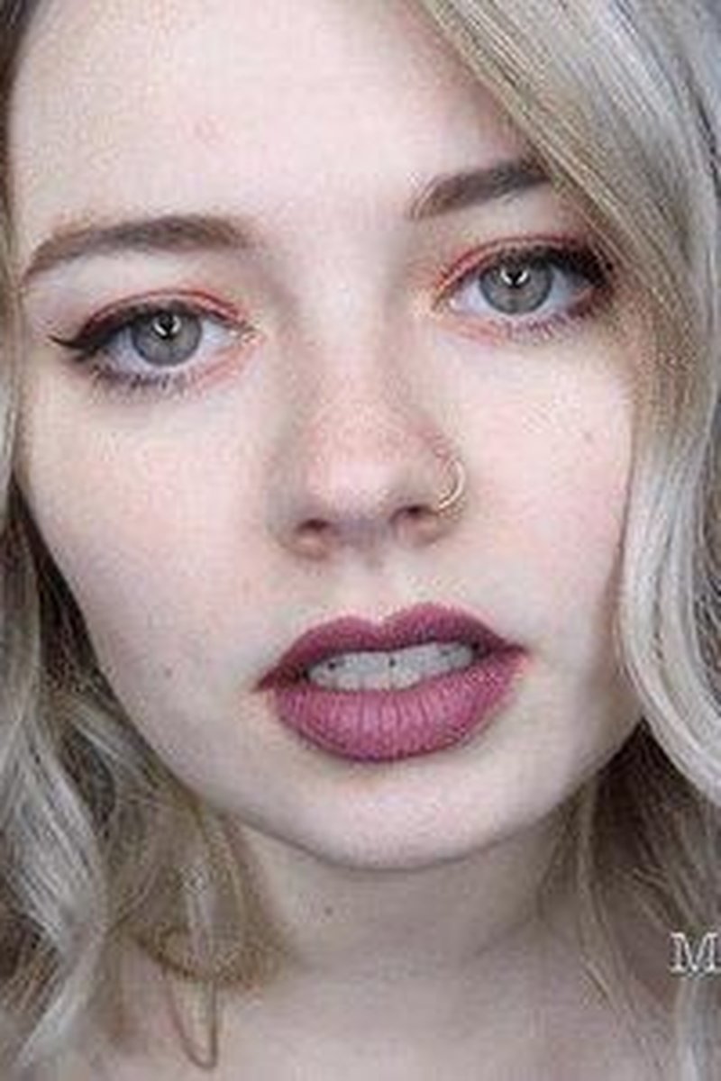 Brainless Puppet - Screenshot 1 of 4 - Blonde Hair (Female)