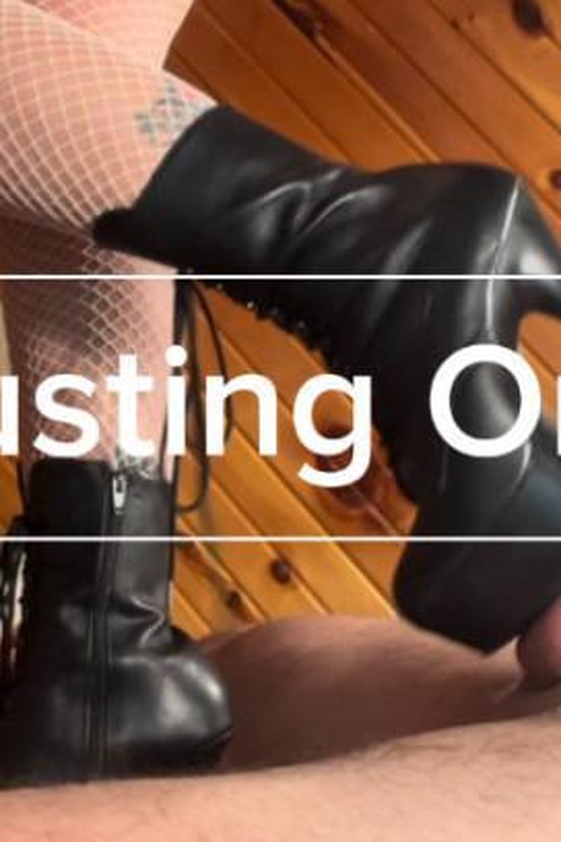Ballbusting Orgasm - Screenshot 1 of 4 - BDSM