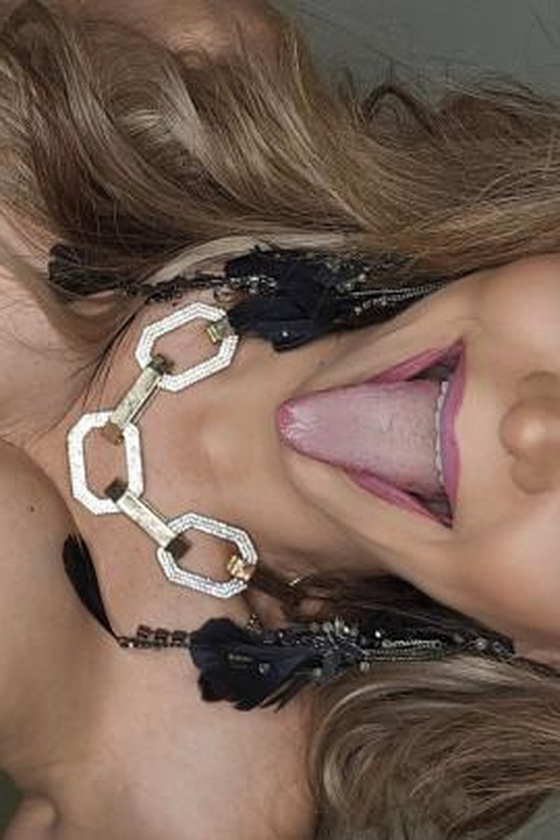 Fucking A Pussy - Screenshot 1 of 4 - Big Dick