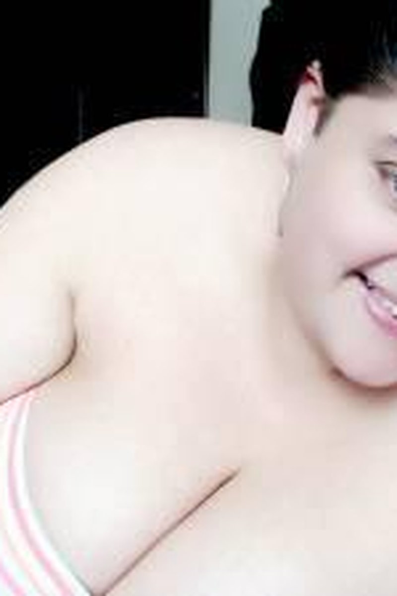 Naked! - Screenshot 1 of 4 - Big Tits