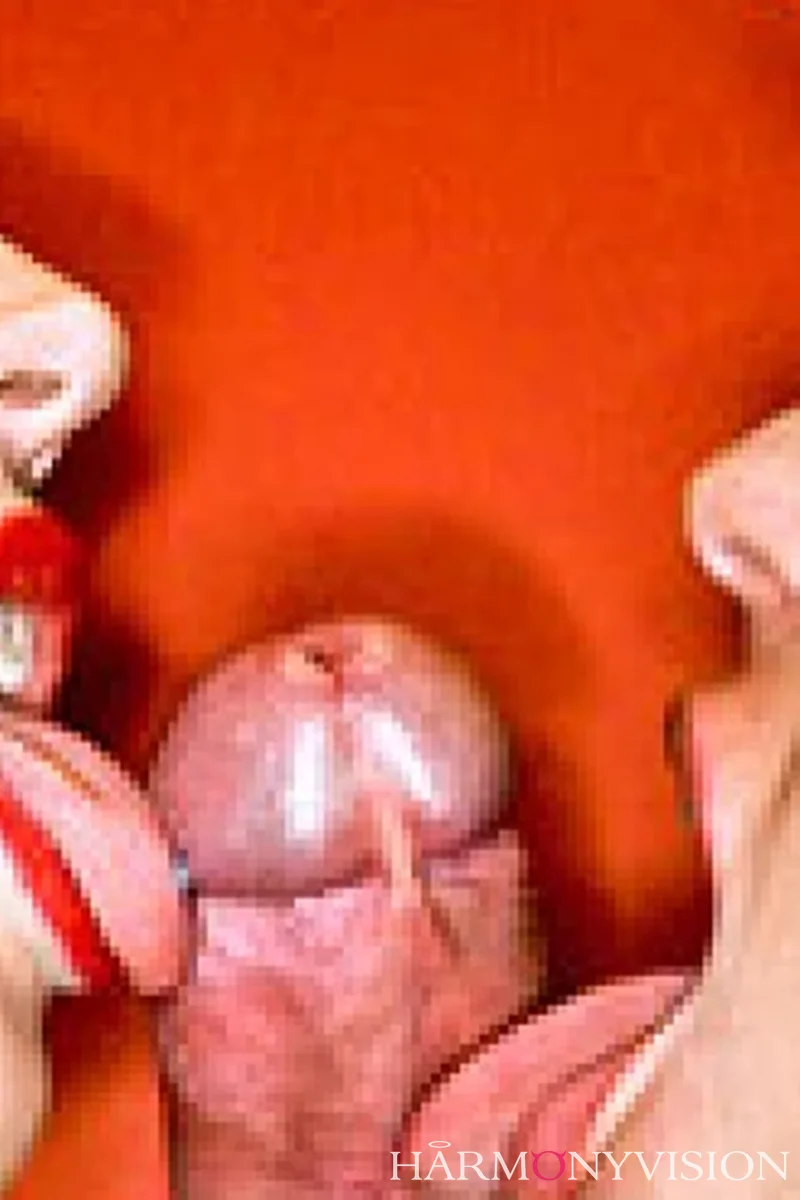 Burlesque Bangers - Screenshot 1 of 4 - Anal