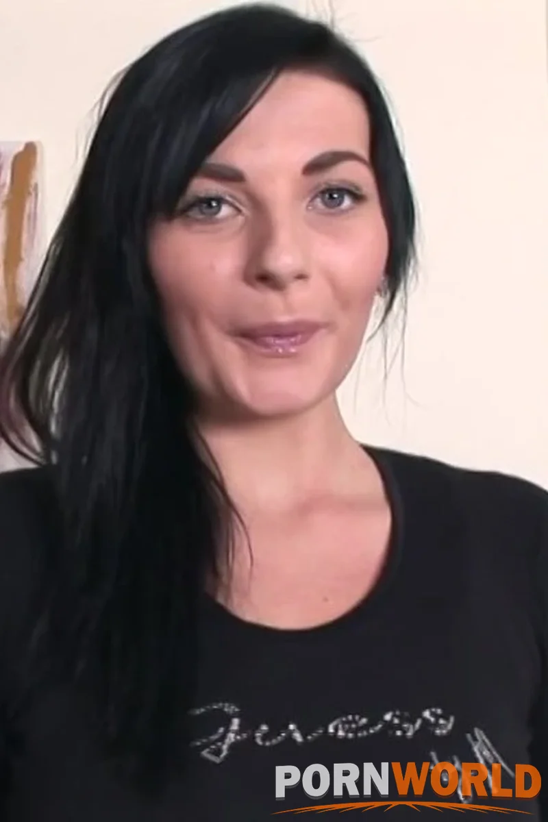 Nancy Needs You! - Screenshot 1 of 4 - Nancy