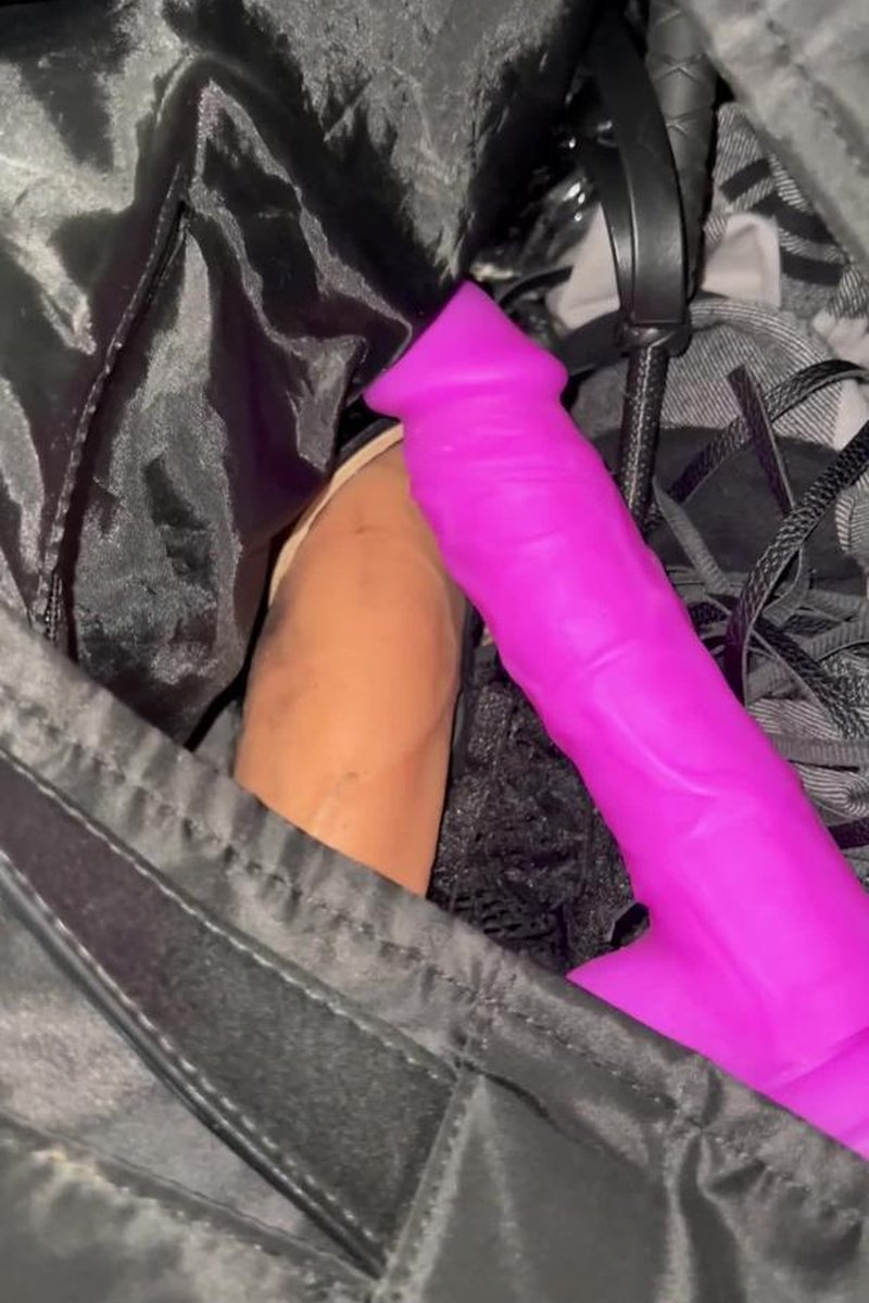 Goody Bag - Screenshot 1 of 4 - Femdom