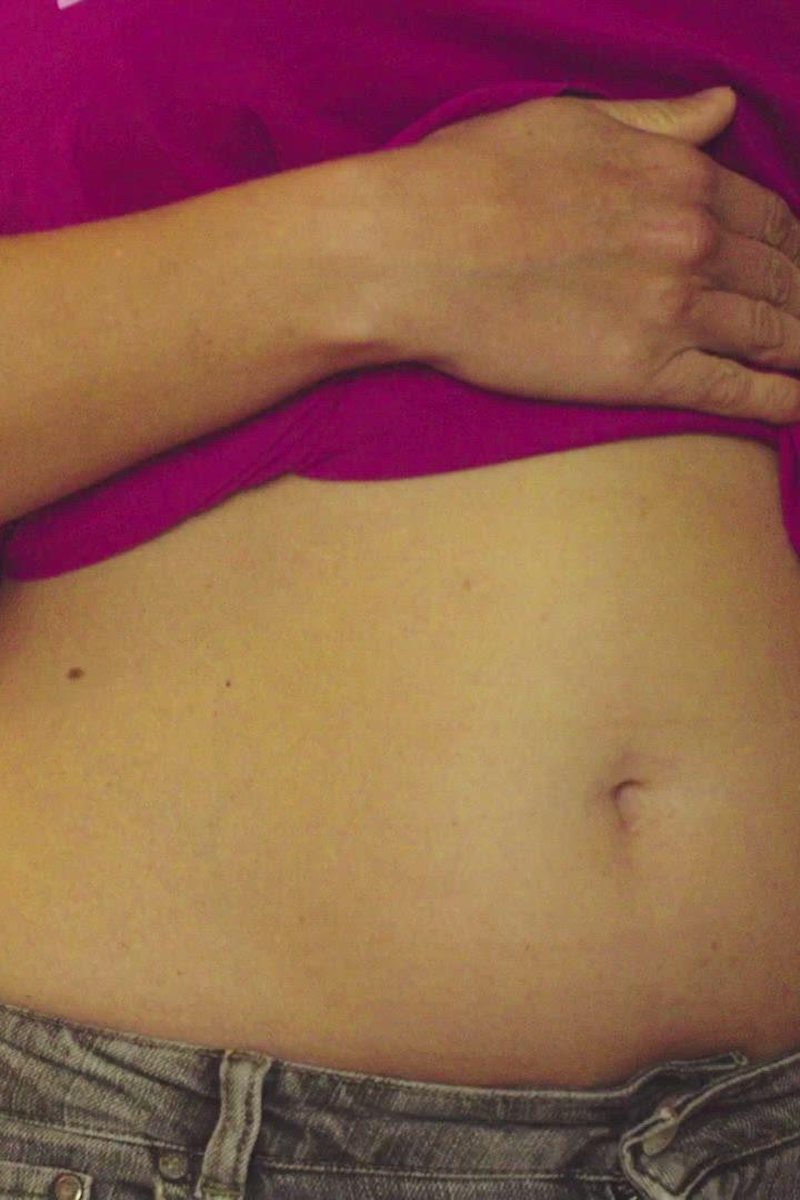 Burping After Dinner - Screenshot 1 of 4 - Bloated