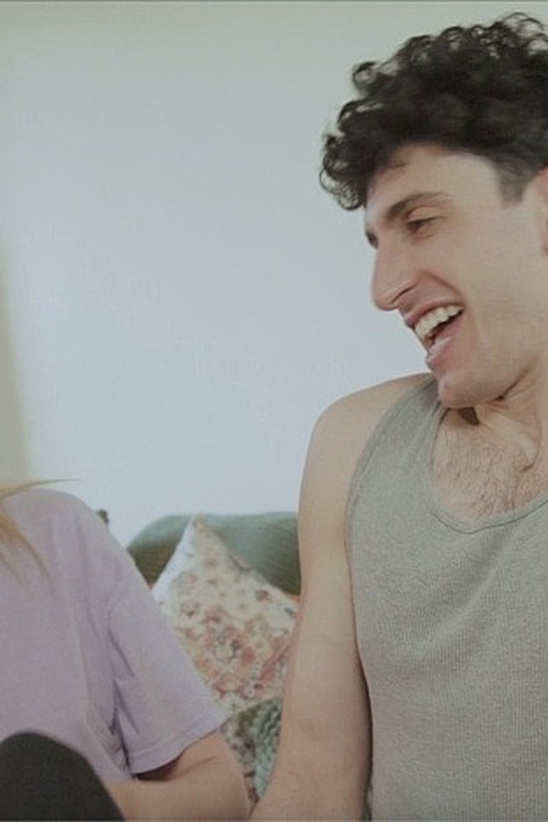 Interview: the Holidays - Screenshot 1 of 4 - Interview