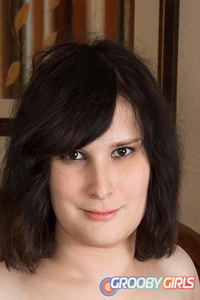 Student Emily Pixie - Screenshot 1 of 4 - Transgender