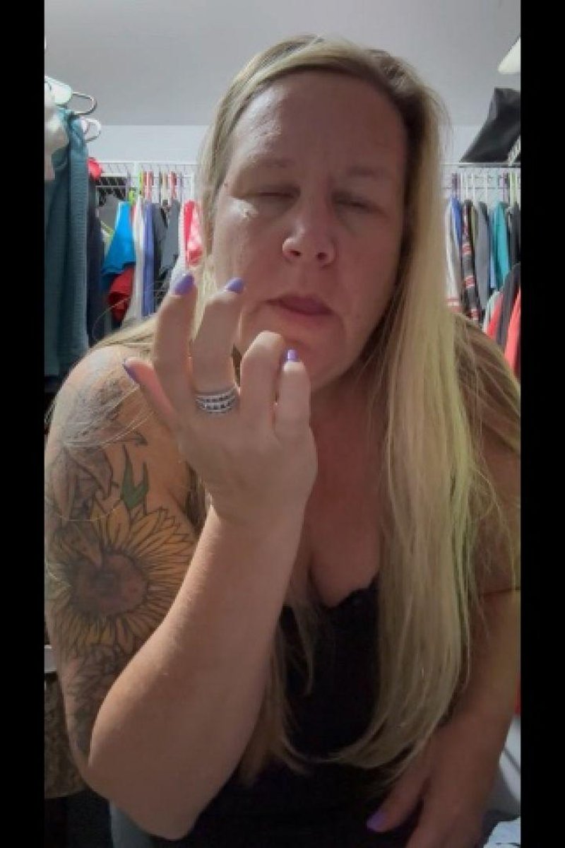 Teasing A Tiny - Screenshot 1 of 4 - BBW