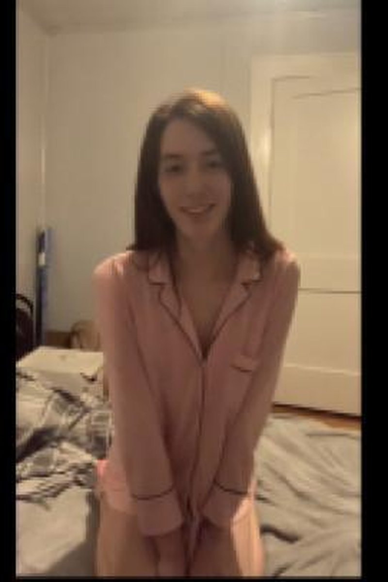 Before Bedtime - Screenshot 1 of 4 - Cumshot